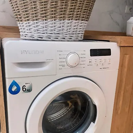 Rosy House - Comode House Near The