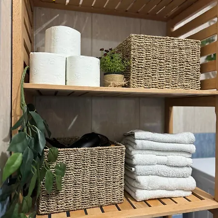 Rosy House - Comode House Near The *